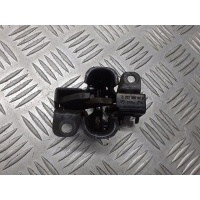 Замок ригель капота мерседес w203 2.0 a2038800060