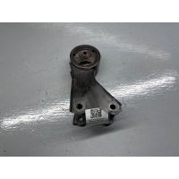 Подушка крепления двигателя Nissan Quest 2 2002 6785-07412779
