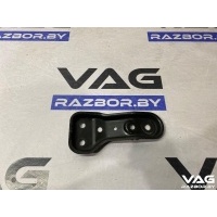 Кронштейн крепления балки подвески Audi Q3 2 2019 5Q0199517E