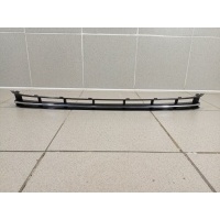 Решетка в бампер центральная Audi A8 D4 4H0807697T94