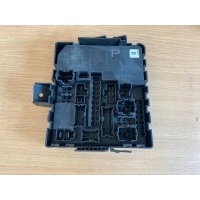 Блок предохранителей nissan oe 284b7eb03b