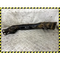 Балка под КПП Nissan Primera 10 1993