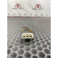 Б/У Фишка датчика уровня топлива ( разъем ) Toyota Lite Ace CR41 1997 100, 83320-80346, -Б/У Детали сняты с АВТОМОБИЛЯ