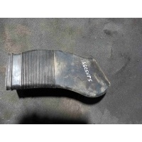 Патрубок воздушного фильтра Audi A6 C5(1997-2004) 2002 8D0129617E