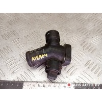 Фланец (тройник) системы охлаждения Volkswagen LT 2001 074121133B,074121132,74121133B