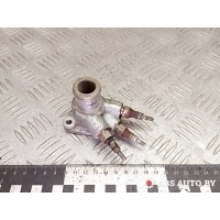 Фланец (тройник) системы охлаждения Volkswagen Passat B4 1995 028121145B