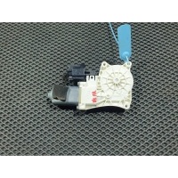 моторчик стеклоподъемника передний правый Land Rover Discovery Sport 2016 C39789-101,C42013-104
