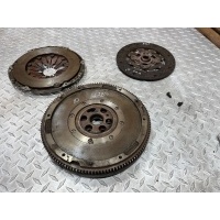 Комплект сцепления Volkswagen Golf 4 2002 038105266B, 038105264, 2221005099