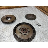 Комплект сцепления Volkswagen Golf 4 2000 028141036L, 028141025P