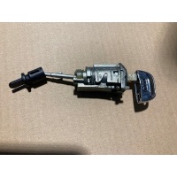 Личинка замка дверь левая audi a6 c7 4g1837167