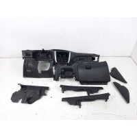 Subaru forester iii рестайлинг 2.0d sh 2012 год панель консоль торпеда