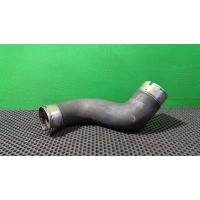 Патрубок интеркулера Mercedes E W212 2014 A 204 528 6682