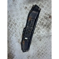 Передняя панель крепления облицовки (телевизор) Opel Astra H 2005