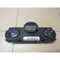 Блок управления климатической установкой Renault Scenic II (2003 - 2009) 7701208975