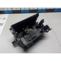 Корпус блока предохранителей GM Corsa D (2006 - 2015) 13246937