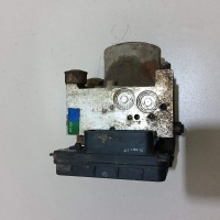 Блок ABS (насос) Mazda Mazda 6 (GG) (2002 - 2007) GJYE437A0D