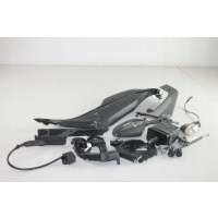 Yamaha mt09 tracer 900 обтекатель зеркало поворотник повреждены części