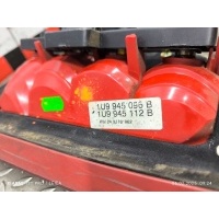 Фонарь задний правый Skoda Octavia 2002 1U9945096B,1u9945112B