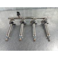 Топливная рампа Mercedes CLA C117 2013 A2700701195, A2700701595, A2700701995, A2780700687, A2780701187, A2560700187, A2700701095