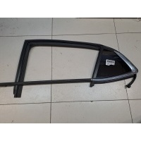 Стекло двери задней левой Citroen C4 2010- 9677082780