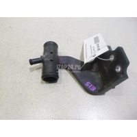 Фланец двигателя системы охлаждения Toyota Auris (E15) (2006 - 2012) 1657722020