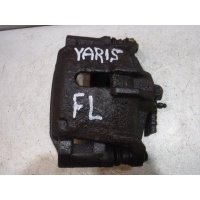 Суппорт тормозной передний левый Toyota Yaris I (1999—2003) 2001 4775009020