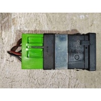 Кнопка подогрева сидений Volkswagen Passat B5 2000 3B0963564C