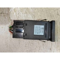 Кнопка аварийной сигнализации (аварийки) Volkswagen Passat B5 2000 3B0953235E