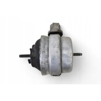 Подушка двигателя audi a4 b7 2.0 tdi 8e0199379ab