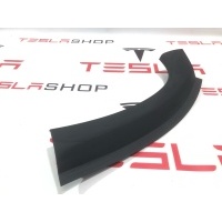 Пластик салона Tesla Model X рест. 2022 1074908-00-F,1074910-00-D