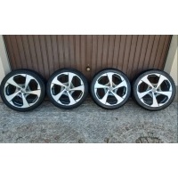 Оригинальные колёса зимние audi a3 volkswagen 225 / 40 / 18 , 5x112