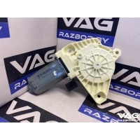 Моторчик стеклоподъемника передний правый Volkswagen Golf R 7 2018 5Q4959801B