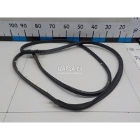 Уплотнитель двери Toyota Corolla E15 (2006 - 2013) 6786102190