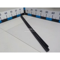 Уплотнитель стекла двери Toyota Corolla E15 (2006 - 2013) 6817202140