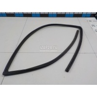 Уплотнитель стекла двери Toyota Corolla E15 (2006 - 2013) 6814102220