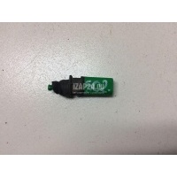 Пружина лючка бензобака Mercedes Benz W204 (2007 - 2015) 0009914295