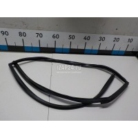 Уплотнитель стекла двери Subaru Tribeca (B9) (2005 - 2014) 63527XA02A