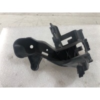 Кронштейн бампера Mercedes-Benz C-Class W205 A2058850414