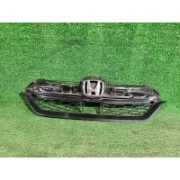Решетка радиатора honda cr - v v 19 -