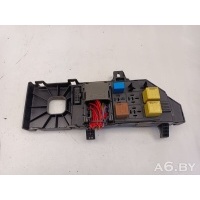Блок предохранителей Opel Signum 2005 13181983,13199490