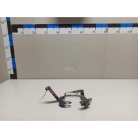 Кронштейн фары противотуманной левой Mitsubishi L200 (KB) (2006 - 2016) 8321A095