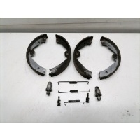 Колодки стояночного тормоза Volkswagen Touareg 2 7P0698525