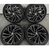 Skoda superb iii колёса летние оригинальные 235 / 40r19 pirelli 2024 rok