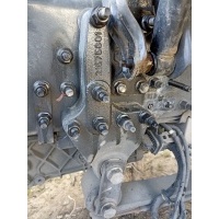 Кронштейн рессоры правый Renault T 7421575601