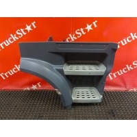 Корпус подножек правый 2018г Daf XF106 1835024
