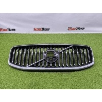 Решетка радиатора Volvo XC60 2 32291019