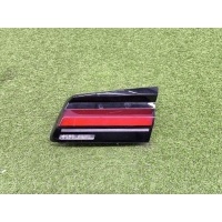 Фонарь внутренний BMW 5 G30 2016- 63218493815