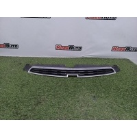 Решетка радиатора Chevrolet Cruze 95480166