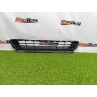 Решетка в бампер Volkswagen Golf 5G0853677A