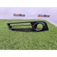 Решетка в бампер Audi A8 2010-2014 4H0807680